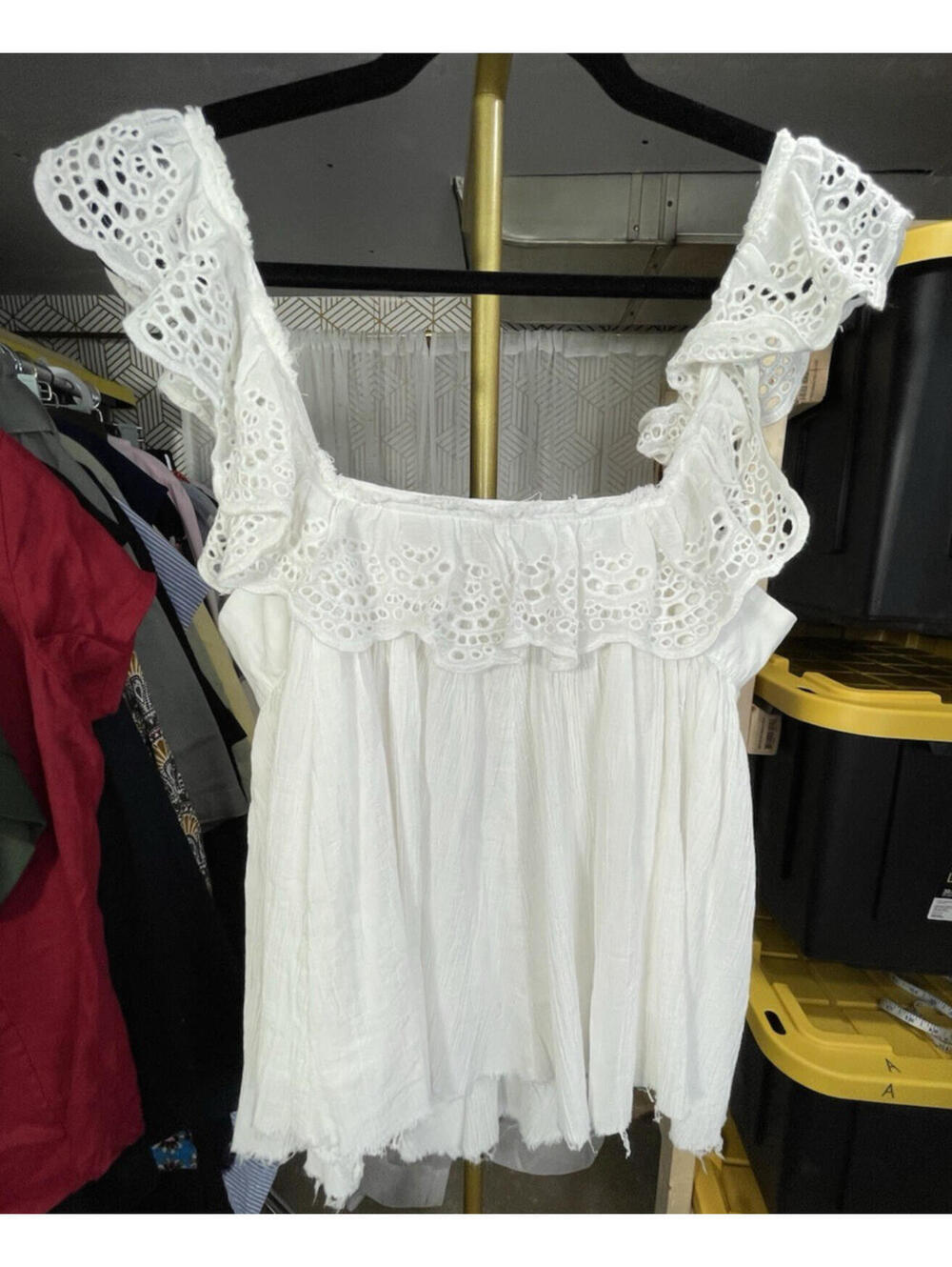 Altar'd State White Tank Top Ruffle Top Raw Hem Scrunch Back 100% Cotton Size S